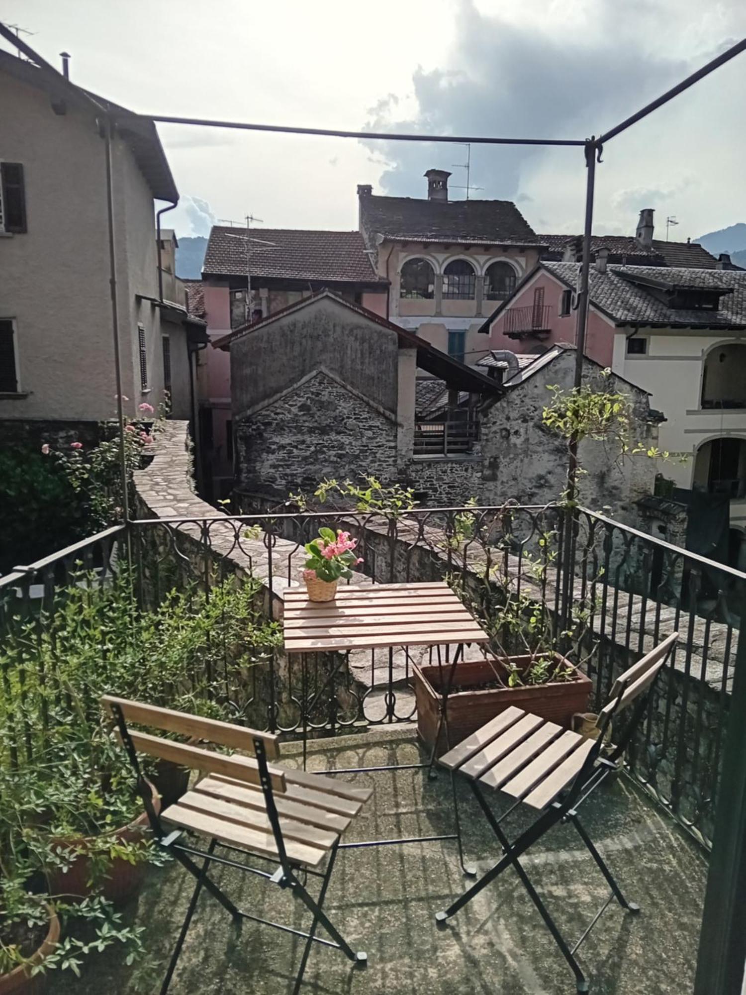 Casa Longhi Apartamento Orta San Giulio Exterior foto